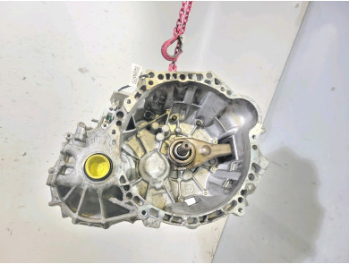 Boîte de vitesses type 303000F010 - Toyota COROLLA VERSO II PH.1 - W1-1030L