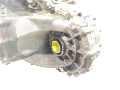 Gearbox type 303000F010 - Toyota COROLLA VERSO II PH.1 - W1-1030L