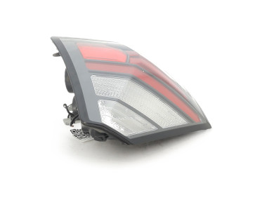 Left rear bumper light used - Hyundai KONA - 92405BE000
