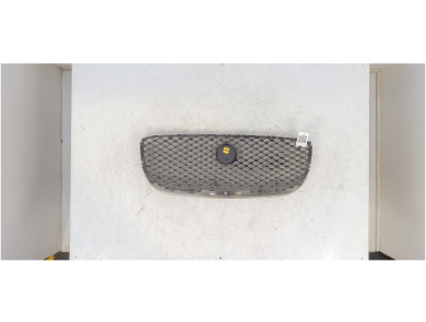 Grille used - Jaguar XJ - C2D 27008