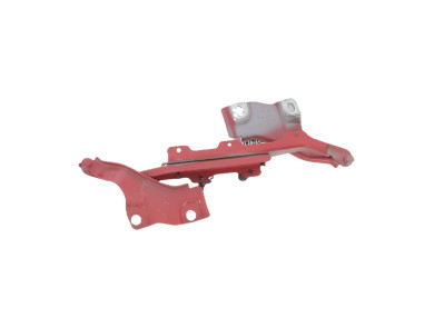 Hood hinges used - Audi Q2 - 81A823301D