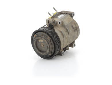 Compresseur de climatisation occasion - Toyota HILUX PICKUP - 8832035680