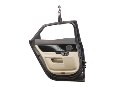 Rear left door - Jaguar XJ V - C2D24175 - X1-2369S
