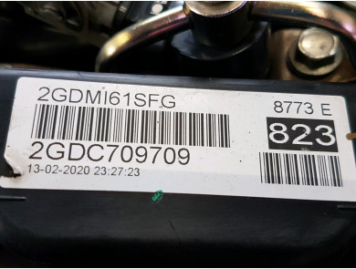 Engine type 2GD-FTV-0E280 - Toyota HILUX PICKUP V - Z1-3913G