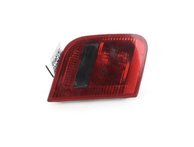 Left hatchback boot light used - BMW SERIE 3 - 63218364923