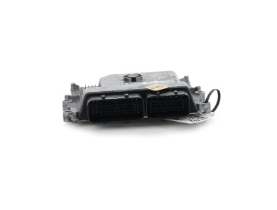 Engine calculator used - Peugeot 2008 - 9818160080
