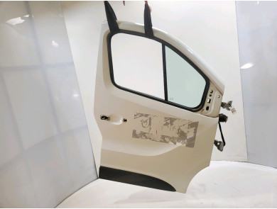 Right front door  used - Renault TRAFIC - 801003523R