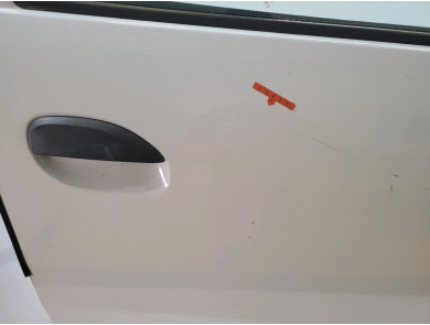 Right front door - Dacia SANDERO II PH.1 - Blanc - 801008681R - M1-5674E