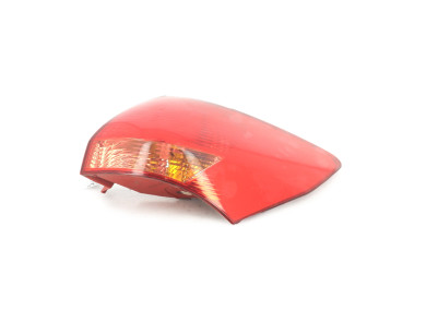 Right rear light used - KIA VENGA - 924021P000