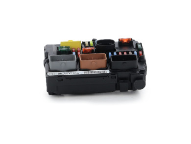 Boitier BSM - Citroen C3 II PH.1 - 9667199780 - M1-7729U