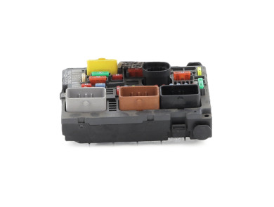 Boitier BSM - Peugeot 5008 I PH.2 - 9807028580 - Z1-2642U
