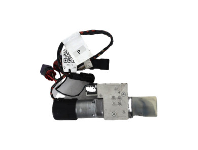 Removable roof motor