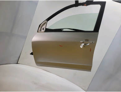 Left front door used - Toyota RAV4 - 6700242120