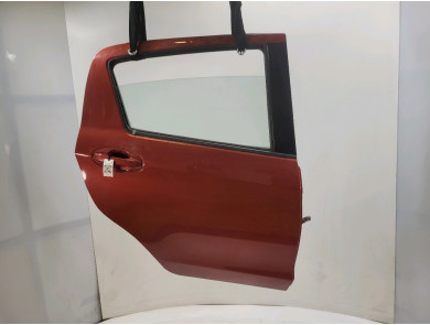 Right rear door used - Toyota YARIS - 670030D190