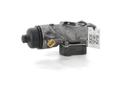 Oil filter mounting
