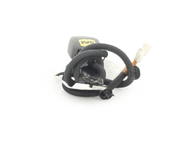 Right front belt clip - Toyota PRIUS - 7324047090B0 - C1-2416U
