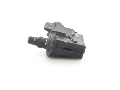 Commodo droit - Renault GRAND MODUS PH.2 - 8201590631 - Z0-6535E