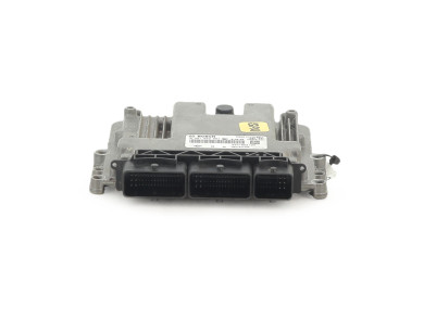 Calculateur moteur - Renault CLIO IV PH.1 - 237106319R - R0-9572F