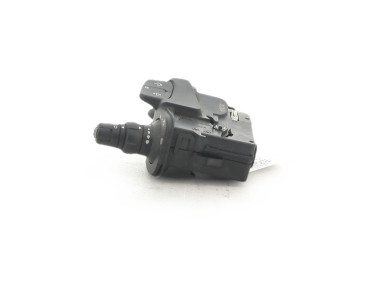 Commodo droit - Renault CLIO III PH.1 - 8201590631 - X0-5251H
