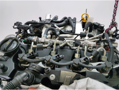 Engine type DGCA - Volkswagen GOLF VII PH.2 - B1-6715L