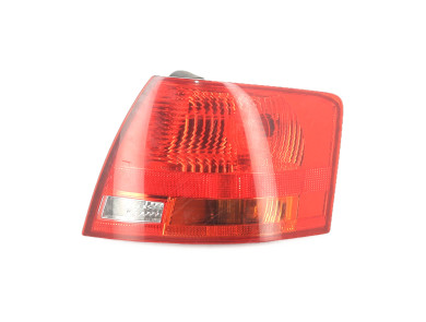 Right rear light used - Audi A4 AVANT - 8E9945096E