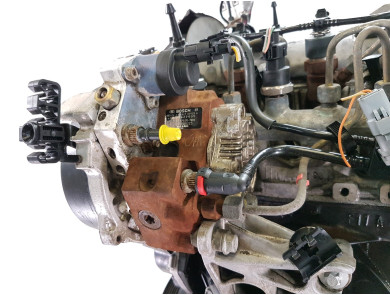 Engine type F9Q800 - Renault MEGANE II PH.1 - T1-1813B