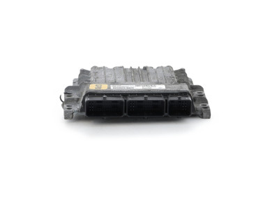 Engine calculator used - Renault MEGANE - 237102426R