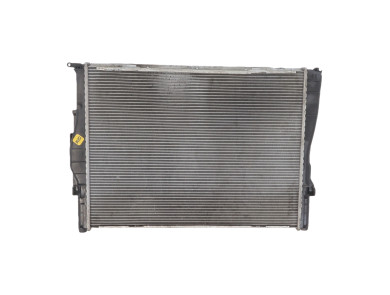 Cooling radiator - BMW SERIE 1 I PH.1 - 17117562079 - V1-5724I