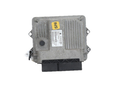 Calculateur moteur - Opel TIGRA II - 55198928 - B1-6230S