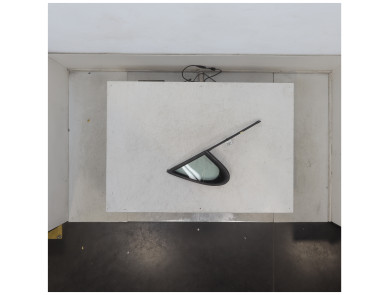 Left front side glass - Peugeot 207 - Noir - 9201J1 - T1-1201H