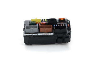 Boitier BSM - Citroen C3 II PH.1 - 9667199780 - R1-4834K