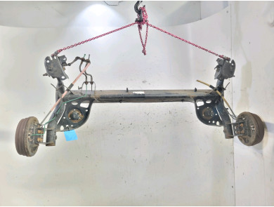 Rear axle - Renault CLIO III PH.1 - 7701477386 - B0-5770U