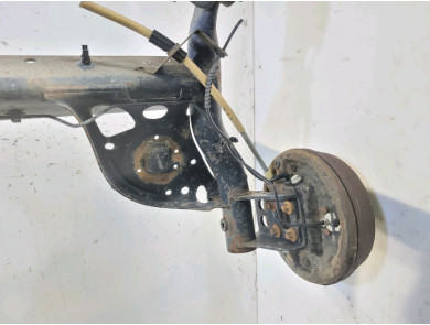 Rear axle - Renault CLIO III PH.1 - 7701477386 - B0-5770U