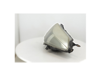 Phare avant gauche occasion - Toyota YARIS - 811700D450