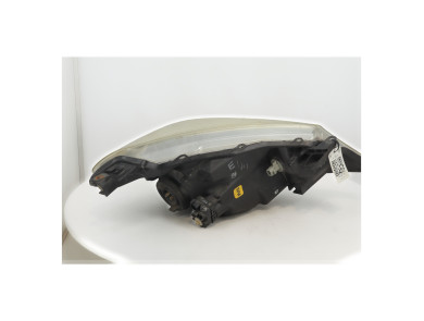 Phare avant gauche - Toyota YARIS III PH.1 - 811700D450 - X1-2834H