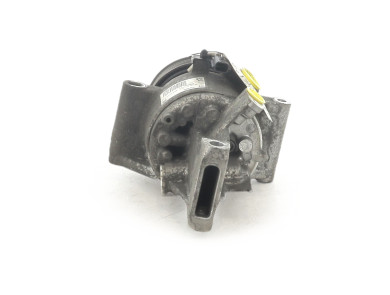 Compresseur de climatisation occasion - Dacia DUSTER - 926001571R