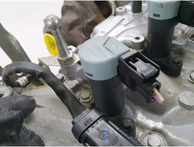 Moteur type F4R776 - Renault SCENIC II PH.1 - P1-0537H