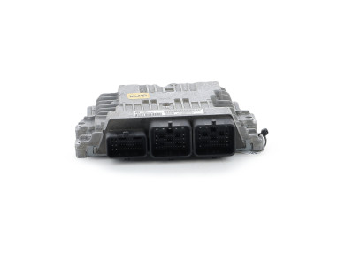 Calculateur moteur occasion - Peugeot 3008 - 9678686080
