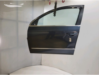 Left front door - Volkswagen PASSAT SW V - Bleu Fonce - 3C4831055J - G1-4337T