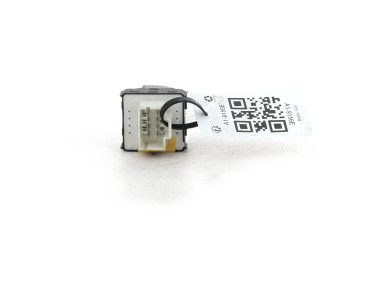 Platine de commande lève-vitre gauche - Citroen C4 CACTUS PH.1 - 98016298ZD - A1-9156E