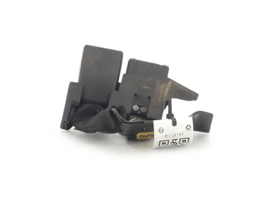 Left rear belt clip - Renault CLIO III PH.2 - 8200684024 - E1-2176T