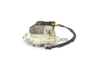 Serrure de porte arriere gauche - Audi A4 AVANT III PH.1 - Noir - 8K0839015 - R1-3046G
