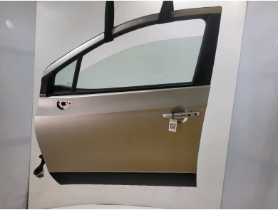 Left front door used - Suzuki SX4 - 68002-61M01