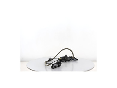 Right rear door lock - Peugeot PARTNER II PH.2 - Blanc - 9137N8 - P1-8946T