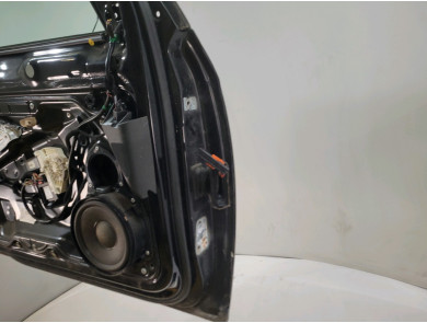 Left front door - Volkswagen PASSAT V - Noir - 3C4831055J - M1-3615I
