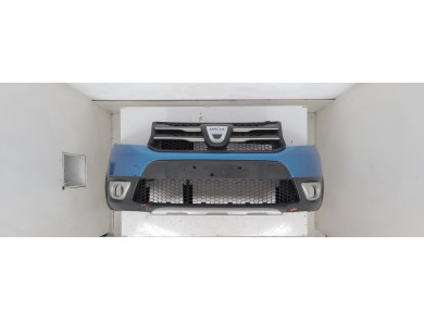 Front bumper used - Dacia SANDERO - 620220802R