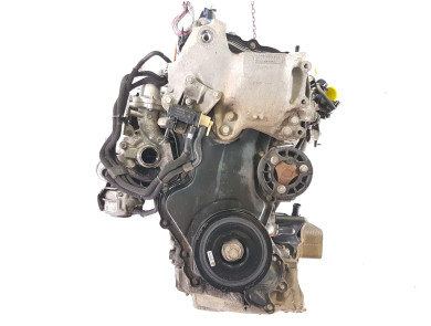 Engine used - Renault TRAFIC - R9M450