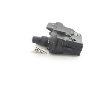 Commodo droit - Renault KANGOO II PH.1 - 8201590631 - Z1-2677P