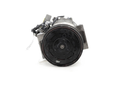 Compresseur de climatisation - Renault CLIO ESTATE IV PH.1 - 926000838R - M1-7049T