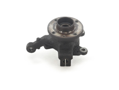 Right steering knuckle used - Renault CLIO - 8200345945